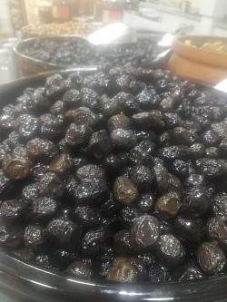 Siyah Zeytin